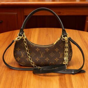 Louis Vuitton Catch PM Shoulder Bag